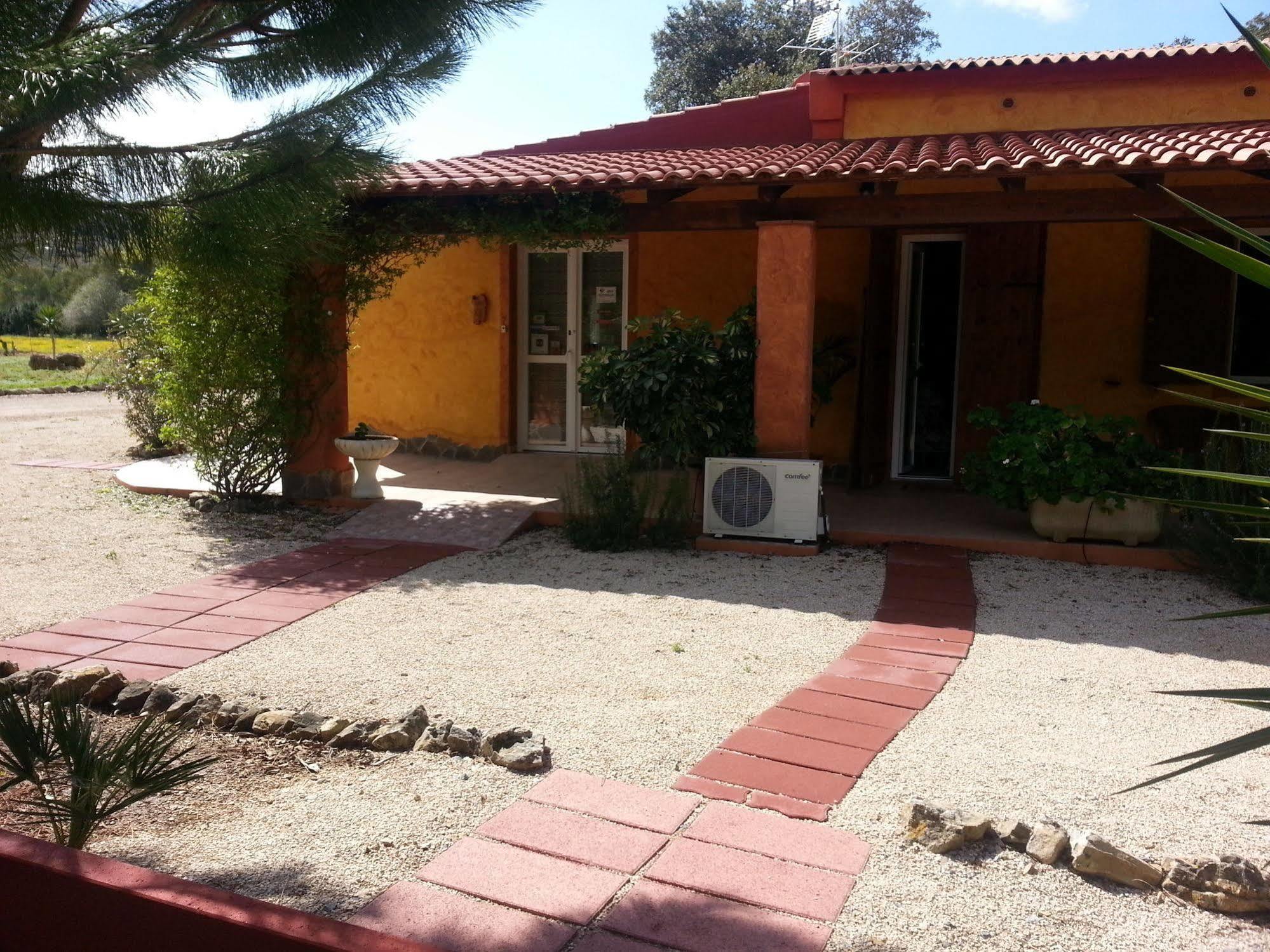 אולמדו Agriturismo La Barca In Secca מראה חיצוני תמונה